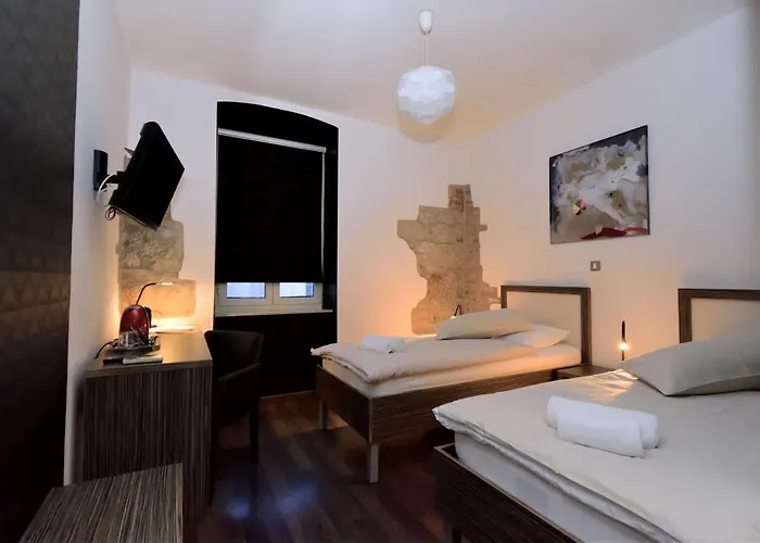Marmontova Luxury Rooms